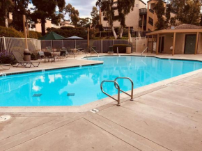 Double En suite Condo with no stairs (2-bed 2-bath)